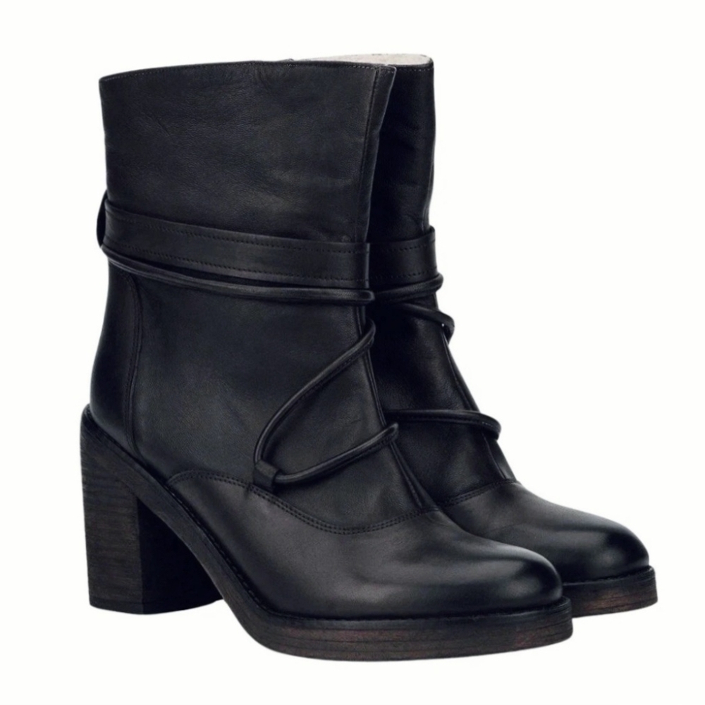 Vintage Foundry Co Denisa Belted Boots Faux-Fur Lined Heeled Booties US 9